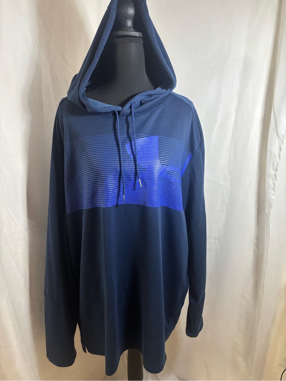 Under Armour Men's Navy Blue Hooded Pullover with Royal Stripe